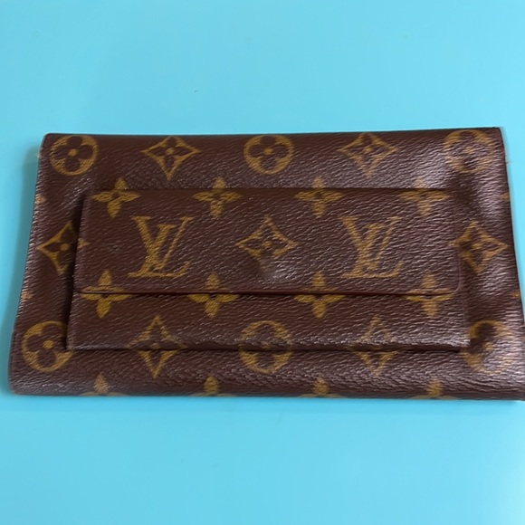 🟡 VINTAGE LOUIS VUITTON FULL SIZE WALLET - Picture 2 of 13